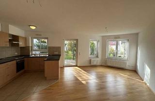 Wohnung mieten in 72525 Münsingen, Charmante 3-Zimmer-Wohnung mit Südterrasse, Gartenanteil & hochwertiger Schreinerküche