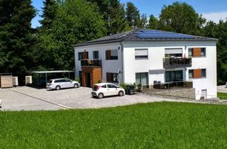 Wohnung mieten in Passauer Straße 57A, 94104 Tittling, Tittling/2-Zi-Whg/OG/60qm/EBK/Balkon/Option: Betreutes Wohnen