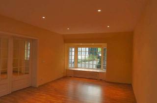 Haus kaufen in 12621 Kaulsdorf, Zukunftsorientiert leben: 2-Familienhaus mit Potenzial für Wohnen und Arbeiten