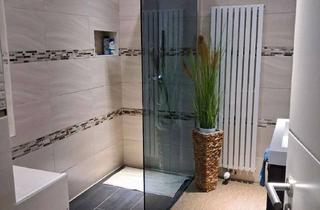 Haus kaufen in 15366 Hoppegarten, Eleganter Bungalow auf großzügigem Grundstück mit hochwertiger Ausstattung.