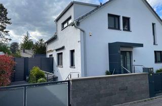 Haus mieten in Karlsstraße 40, 55120 Mombach, Elegantes Einfamilienhaus (Bj. 1981) mit Garage in Mainz-Mombach