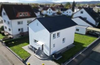 Haus mieten in Weserstraße, 61206 Wöllstadt, Modernes Einfamilienhaus mit Garten & Wärmepumpe - Energieeffizient und voll saniert in ruhiger Lage