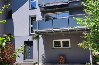 Mehrfamilienhaus kaufen in Obertal 16, 77770 Durbach, Einzigartiges Mehrfamilienhaus/Bauernhof mit 3,7 ha Fläche und Brennerei in unverbaubarer Traumlage