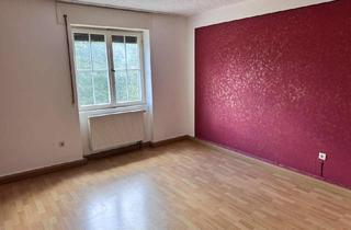 Wohnung mieten in 77815 Bühl, 3-Zimmer-Altbau-Wohnung (ca. 78 m²) mit Gartenanteil in ruhiger, zentraler Stadtlage von Bühl!