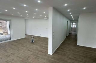 Wohnung mieten in 53919 Weilerswist, Architektonische Klarheit trifft Wohnkomfort – Erdgeschosswohnung mit Garten & Aufzugsdirektzugang