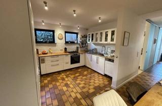 Wohnung mieten in Taunusstraße 13, 65345 Eltville, Stilvolle 2,5-Zimmer-Wohnung mit großer Terrasse und EBK in Eltville - Rauenthal