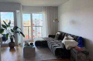Wohnung mieten in Toulouser Allee 15, 40211 Düsseldorf, Moderne 3,5-Zimmer Wohnung mit Balkon im 5. OG in Düsseltal