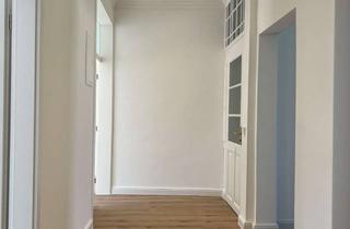 Wohnung mieten in Stettiner Straße 19, 65203 Biebrich, Hochwertig sanierte 2,5-Zimmer Altbauwohnung