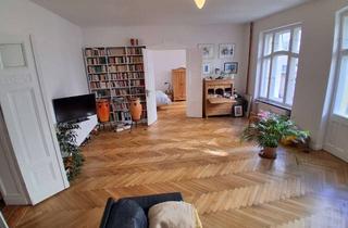 Wohnung mieten in Wilhelm-Stolze-Straße 16, 10249 Friedrichshain, Große, helle 3,5-Zimmer Altbauwohnung auf Beletage mit Terasse, Balkon und Sauna, optional möbliert