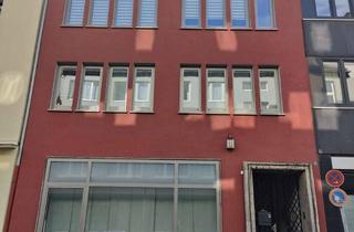 Wohnung mieten in 45128 Südviertel, Frisch renovierte, helle 2-Zimmer-Wohnung mit Gartenmitbenutzung in zentraler Lage Essen-Südviertel