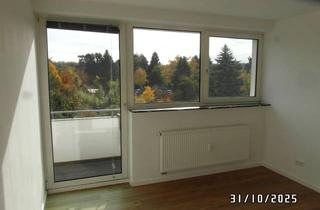 Wohnung mieten in 60599 Oberrad, Schöne 2-Zimmer-Wohnung mit Balkon und Einbauküche in Frankfurt