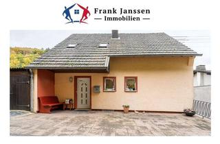 Einfamilienhaus kaufen in 54655 Malberg, Freistehendes Einfamilienhaus in Malberg - 5 Schlafzimmer und 2 Badezimmer - Bad EG modernisiert
