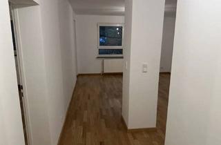 Wohnung mieten in Gartenfeldstrasse, 61350 Bad Homburg, Sonnige 2-Zimmer-Wohnung mit Balkon & luxuriös saniert mit moderner offener Wohnküche in Bad Homburg