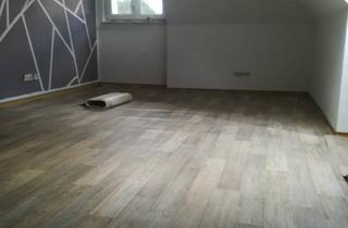 WG-Zimmer mieten in Husumer Straße, 12683 Berlin, Sonniges Zimmer sucht freundliche Mieterin