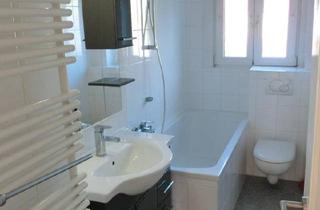 Wohnung kaufen in 64285 Darmstadt, Darmstadt - Dachgeschosswohnung mit großem Süd-West Balkon