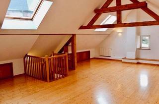 Haus kaufen in 66111 Saarbrücken, Saarbrücken - KerbachLothringen: Renoviertes Dorfhaus, 4 SZ & kleiner Garten