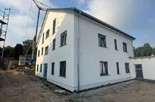 Wohnung kaufen in 32139 Spenge, Spenge - 6 moderne Wohnungen mit Carports, Neubauprojekt in Spenge