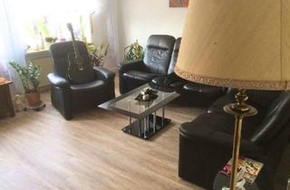 Wohnung kaufen in 55471 Tiefenbach, Tiefenbach - Helle Wohnung im 2. OG mit Stellplatz - ruhige Lage bei Simmern