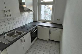 Wohnung mieten in Philippstraße 23, 09130 Chemnitz, Großzügige 2-Zimmer mit EBK, 2xBalkon und Laminat in zentraler Lage