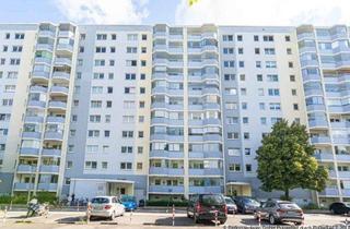 Wohnung kaufen in Ahrenshooper Str. 74, 13051 Berlin, Vermietete 1-Zimmer-Wohnung als Kapitalanlage mit 3,26% Rendite