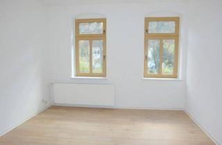 Wohnung mieten in Talmühlenstraße 108, 01737 Tharandt, Erstbezug nach umfassender Renovierung * Sehr schöne 4-Zimmer-Wohnung mit Laminatboden "Dielenoptik"