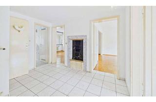 Wohnung kaufen in Lange Straße 111, 76530 Innenstadt, Geschmackvolle 4-Raum-Wohnung mit Balkon in Baden-Baden