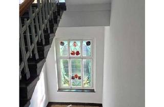 Wohnung kaufen in 59425 Unna, Exklusive Jugendstil-Altbauwohnung 4,5 Zimmer voll renoviert
