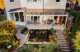 Wohnung kaufen in 82166 Gräfelfing, Townhouse-Feeling durch exklusiven, separaten Zugang + Großzügige Gartenresidenz in Toplage