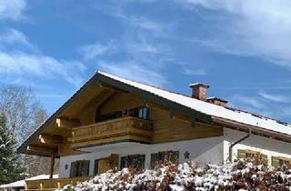 Wohnung kaufen in 83471 Berchtesgaden, Schönau am Königssee: Geräumige 2 Zimmer-Dachgeschosswohnung mit Balkon und Stellplatz