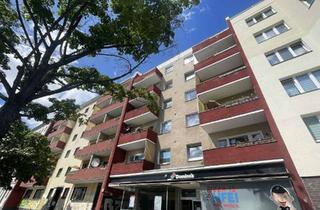 Wohnung kaufen in Gerichtstraße 41, 13347 Wedding, Vermietet: Helle und gut geschnittene Wohnung mit Balkon und Tageslichtbad