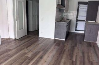 Wohnung kaufen in Köferinger Straße 10, 92224 Amberg, Gepflegte 2-Zimmer-Wohnung mit Balkon in Amberg