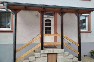 Wohnung kaufen in 76865 Insheim, Bezahlbar Wohnen mit Raumgefühl – großzügige Maisonette mit Hauscharakter in Insheim. Garage.