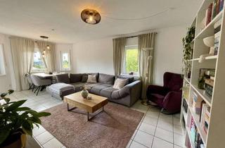 Wohnung kaufen in 59846 Sundern, Helle vermietete Eigentumswohnung in Sundern mit Balkon und Carportstellplatz