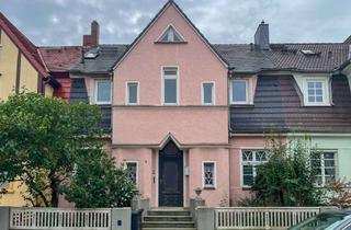 Wohnung kaufen in Luttermannstraße, 18055 Stadtmitte, *Altbau-Ausbau-Projekt im Bahnhofsviertel*