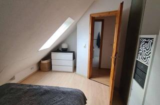 Wohnung mieten in 33689 Sennestadt, Gemütliche 2-Zimmer Dachgeschosswohnung in Sennestadt