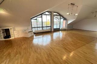 Wohnung mieten in Keltenring, 82024 Taufkirchen, 3 Zimmer Dachgeschosswg mit grossem Südbalkon, EBK, TG , ab sofort