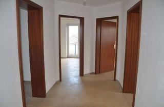 Sozialwohnungen mieten in Adlerstr. 33, 47229 Friemersheim, Gemütliche Dreizimmerwohnung mit Balkon und Badewanne in Duisburg-Friemersheim (WBS erforderlich!)