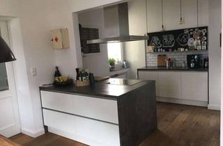 Wohnung mieten in 33615 Innenstadt, Coole Altbauwohnung Nähe Siegfriedplatz