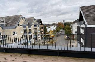 Wohnung mieten in 53859 Niederkassel, Dachgeschoss Wohnung in ruhiger und dennoch zentraler Lage von Niederkassel