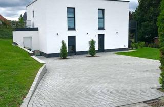 Wohnung mieten in 57627 Gehlert, Gehlert bei Hachenburg Sehr schöne Wohnung. 1 OG mit Balkon im Zweifamilienhaus am Waldrand.