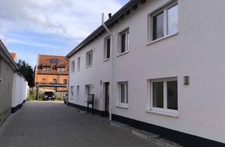 Wohnung mieten in 68753 Waghäusel, Neuwertige, helle 4-Zimmer-Wohnung mit Südbalkon in Waghäusel Kirrlach