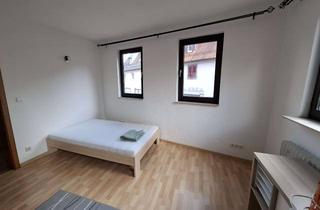 Wohnung mieten in 71706 Markgröningen, Freundliches Zimmer in 4er WG im Herzen von Markgröningen mit EBK und Gäste-WC