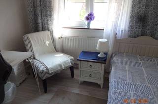 Wohnung mieten in Aprikosenstraße 33, 70329 Obertürkheim, 1 WG-Zimmer in Stuttgart-Obertürkheim