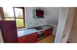 Wohnung mieten in Thurnsberg 18, 85402 Kranzberg, Helle 2,5-Zimmer Dachgeschosswohnung in Thurnsberg