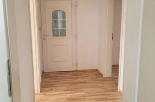 Wohnung mieten in Hauptstr 485, 68535 Edingen-Neckarhausen, Helle, zentralgelegene 4-Zimmer Wohnung mit großem Balkon, EBK und Garage in Neckarhausen