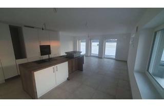 Wohnung mieten in 72108 Rottenburg, Moderne 2-Zimmer-Wohnung mit großem Balkon, Garage & Stellplatz