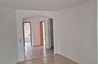 Wohnung mieten in Blumenstetterstraße 69, 72393 Burladingen, Gepflegte 4,5-Zimmer Erdgeschosswohnung mit Garten in Burladingen