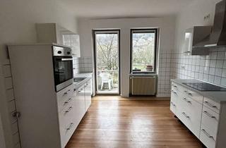 Wohnung mieten in 66119 Saarbrücken, Helle 3 ZKB Altbauwohnung mit Balkon & Blick ins Grüne in St. Arnual am Tabaksweiher