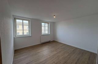 Wohnung mieten in Badstubenstr. 34a, 17438 Wolgast, Sanierte Altstadtwohnung mit 5 Zimmern im Herzen von Wolgast