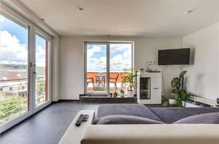 Wohnung mieten in 54317 Morscheid, Freundliche 2-Zimmer-Dachgeschosswohnung mit Balkon und Einbauküche in Morscheid